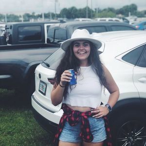 Meet your Posher, Ellen